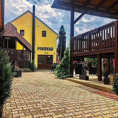 Pivovar Pod Lipou Kysice Exterior foto